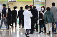 '빅5' 병원 전공의 집단사직, 의료대란 재연 우려