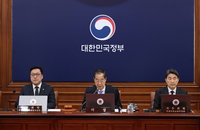 한총리 "인증제도 전체 제로베이스서 재검토 대대적 정비"