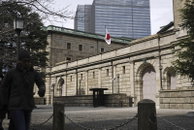 일본 증시, BOJ 발표 후 하락... 금리 인상 이견·ETF 매각 영향