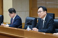 통상본부장 "미・중・아세안, 7개월 연속 수출 플러스 견인"