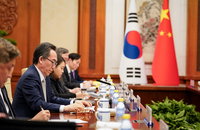 韓中외교 "韓中日정상회의 성공 협력"