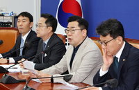 민주당 "민생지원금 선별·차등지급 협의 용의…이달내 입법 완료"