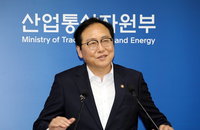 산업부 "지역별 수출 고른 성장세 8월도 이어질 것"
