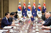 한·뉴질랜드 정상 "'포괄적전략동반자관계'로 격상 논의 진전"