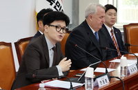 한동훈 "野, 국내증시 버린단 메시지 안돼…금투세 토론하자"
