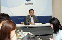 정부, 개인연금 종신수령 세율 4→3% 인하 추진