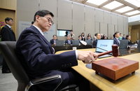 한은, 기준금리 0.25%p 인하…경기·내수 부진 고려