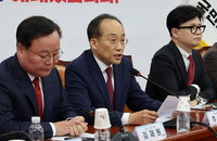 與 '트럼프 2기' 출범에 "한미동맹 더 강화…반도체특별법 속도"