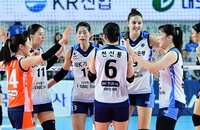 IBK기업은행 한국도로공사 제압…6연승에 2위 도약