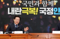 권성동 "대통령 중심제 변경 필요"…이재명 "헌정질서 신속복귀 중요"