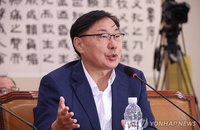 '쌍방울 대북송금' 이화영 항소심서 감형
