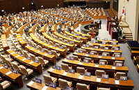 2차 추경, 소득계층별 15만~50만원 차등지원 무게