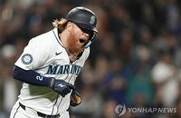 터너 컵스 계약…1년 86억원