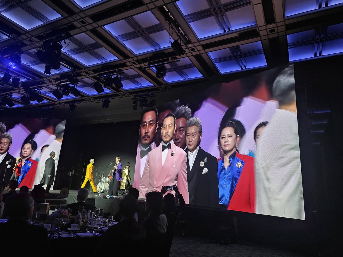 [한국최고 모델 조명숙, 신은정, 이영숙, 노미희, 육정신 등이 참여한 패션쇼]
