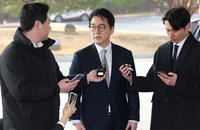 심우정 "적법절차 원칙에 소신껏 결정"…탄핵·사퇴요구 일축