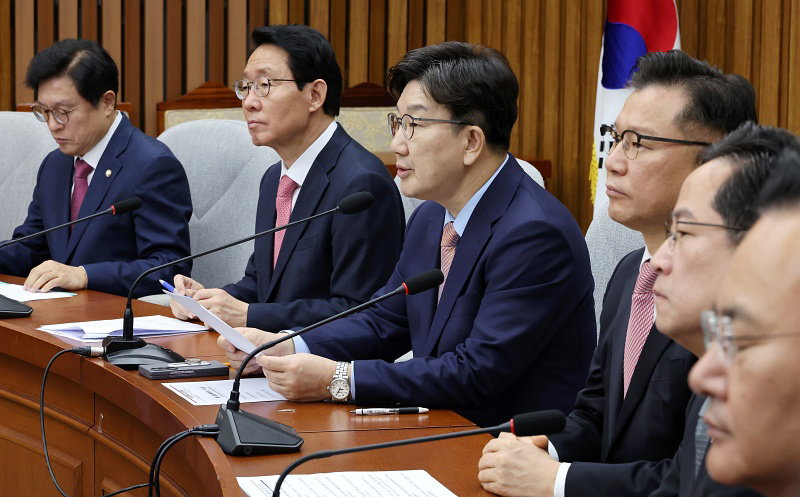 권성동 원내대표