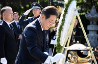 이재명, 이승만·박정희·박태준 묘역 참배…현충원서 첫 일정