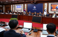 韓대행 "한미통상협의 마무리되는 7월까지 장애물 극복해야"