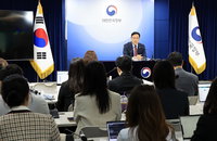 김병환 "3단계 DSR 수도권·지방 차등…대출금리 하락속도 점검"