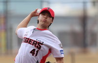 KIA 투수 황동하, 숙소 앞 횡단보도 건너다 교통사고