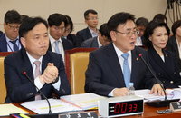 SKT 위약금 면제 6월 말 결정…행정처분 수위도 법률검토
