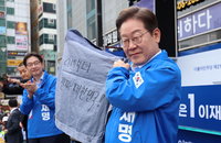 이재명 "해수부·HMM, 부산에 옮기겠다…산은 이전은 어려운 일"