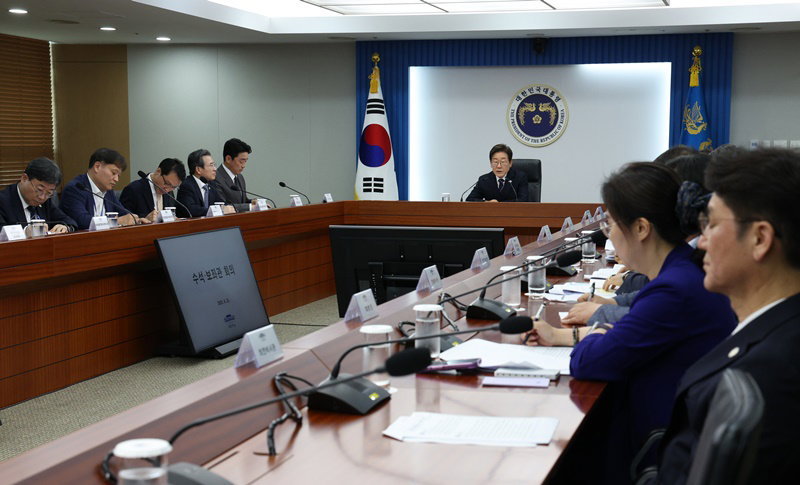 이재명 대통령, 수석보좌관회의 주재