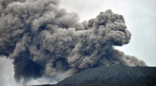 인도네시아 화산 폭발