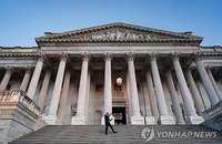 트럼프 감세·지출 법안 공화당 단독 통과…재정·금리 충돌 불안 확산