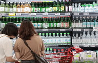 외식 소주 가격 열달만에 올라…맥주도 7개월 만에 상승