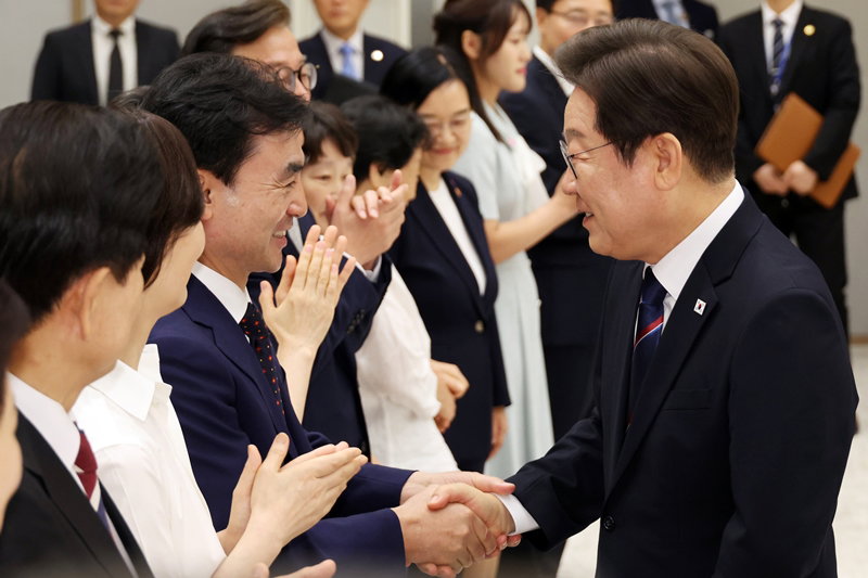 이재명 대통령과 안규백 국방부 장관