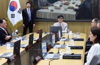[정책 톺아보기] 한은 금통위, 기준금리 동결 전망…금융안정 우선, 경기 둔화는 과제