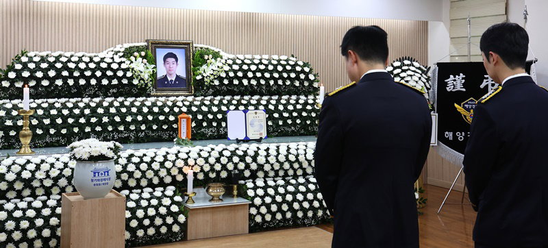 고(故) 이재석 경사 빈소