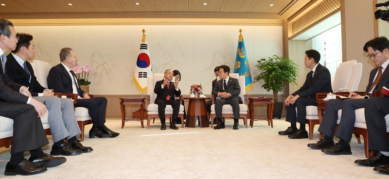 이재명 대통령, 손정의 회장 면담