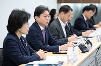 포용금융 못하면 페널티…은행 출연금 차등·추심업 허가제