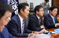 與지도부, '1인1표제'에 계파균열 표면화…鄭측 "해당행위" 경고