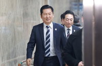 정청래, 혁신당에 합당 제안…조국 "국민 마음 따라 결정"