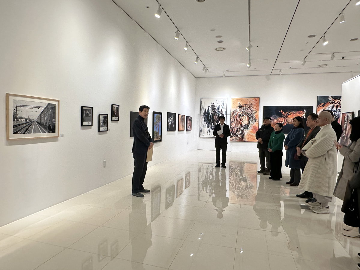 [한중수교 34주년 기념 &lsquo;제5회 한중청년사진미술대전&rsquo; 개막식]