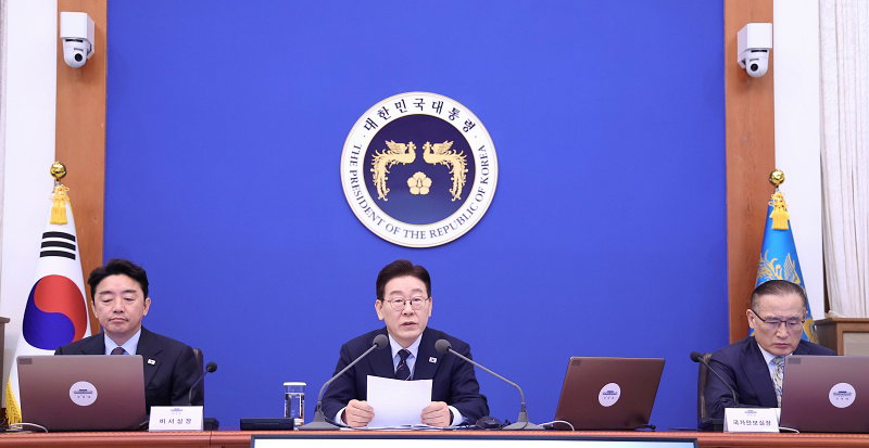 수석보좌관회의, 발언하는 이재명 대통령