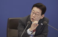 이 대통령 “석유 최고가격제 즉시 도입”... 100조 원 시장안정 프로그램 확대