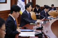 구윤철 "최고가격제 2주 단위로 시행…1천800원이면 해제"