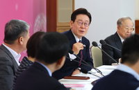 이재명 대통령 "노동자 희생 강요 안 돼"… 경사노위 1년 3개월 만 재가동
