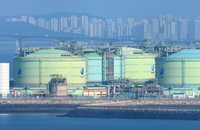 [에너지 안보] 카타르 LNG 공급 최대 5년 불가항력 시사… 한국 수입 14.9% 등 수급 마비