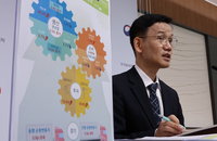 2월 산업생산 2.5%↑…반도체 호황에 5년 8개월 최대