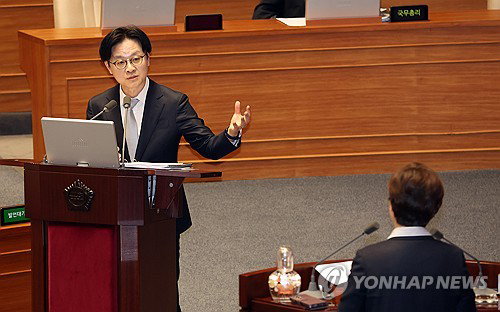 산업 공급망: 중동발 산업 중단 우려, 장관 안정화 확신