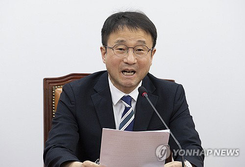 정치검찰 논란 박상용 검사 직무정지, 특검 및 국정농단 의혹 쟁점화