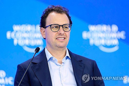 AI 보안 협력: 앤트로픽 미토스, 빅테크 연합에 선제적 기술 제공 ... 글로벌 사이버 방어 역량 강화