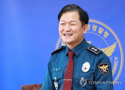 최관호 전 서울경찰청장, 여수광양항만공사 사장 임명 ... 공모 18명 경쟁, 3년 임기 확정