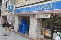 일본 편의점: 시장 포화, 전국 균일 전략에서 지역 밀착 혁신으로 ... 글로벌 유통 패러다임 변화