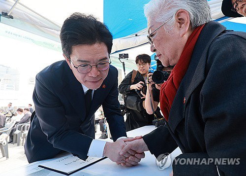 서울시장 與후보에 '李대통령 칭찬' 정원오&hellip;현역의원 꺾고 본선